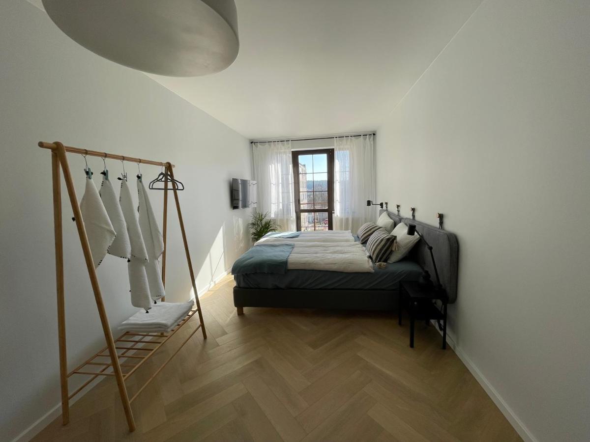 Apartament Ovoc 2.0 Chodzież Екстериор снимка
